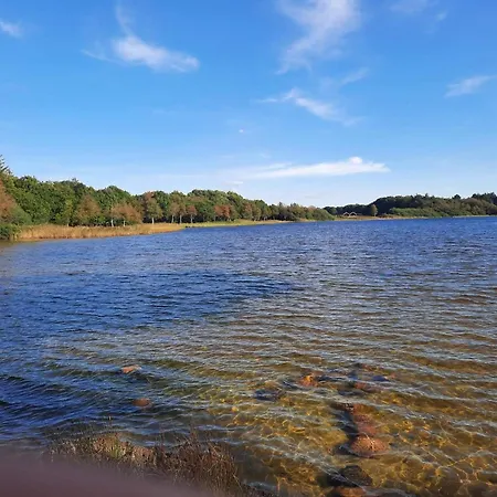 6 Person In Nyaraló Ansager