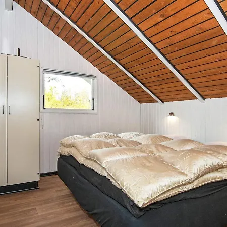 Nyaraló 6 Person In *